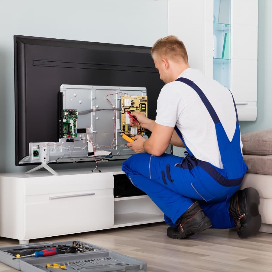 Надежный ремонт телевизоров: профессиональные услуги для вашего удобства